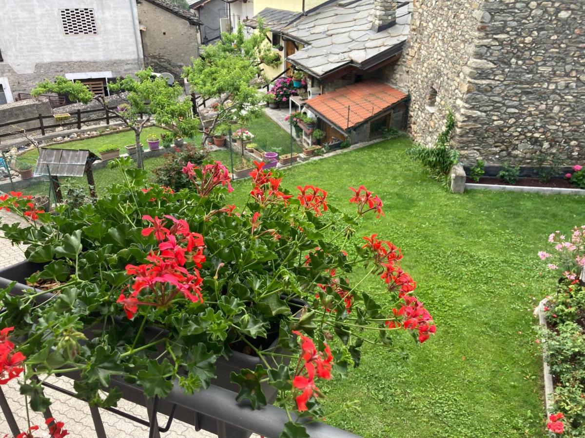 Vila Senin House Aosta Exteriér fotografie